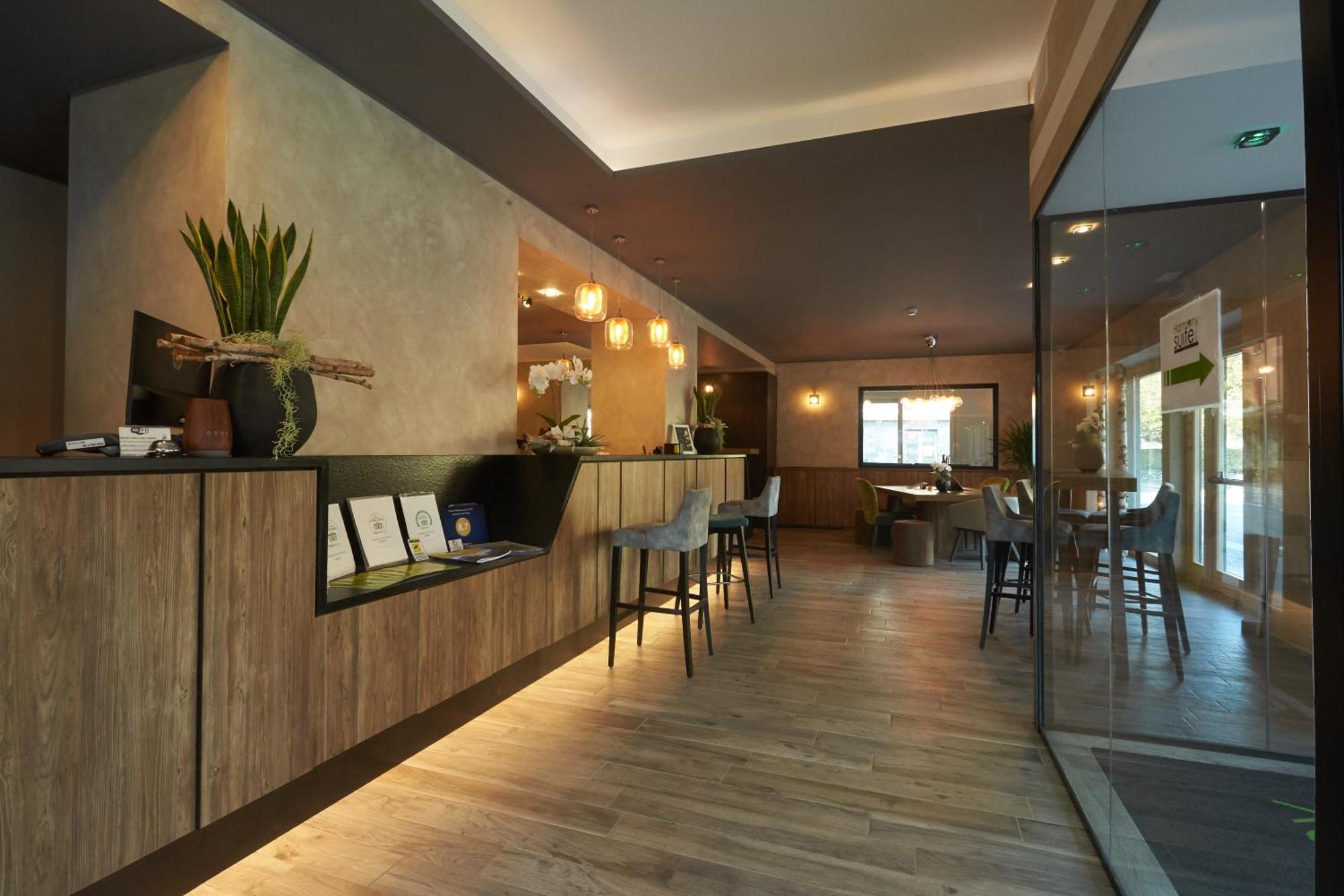 Harmony Suite Hotel Selvino Εξωτερικό φωτογραφία