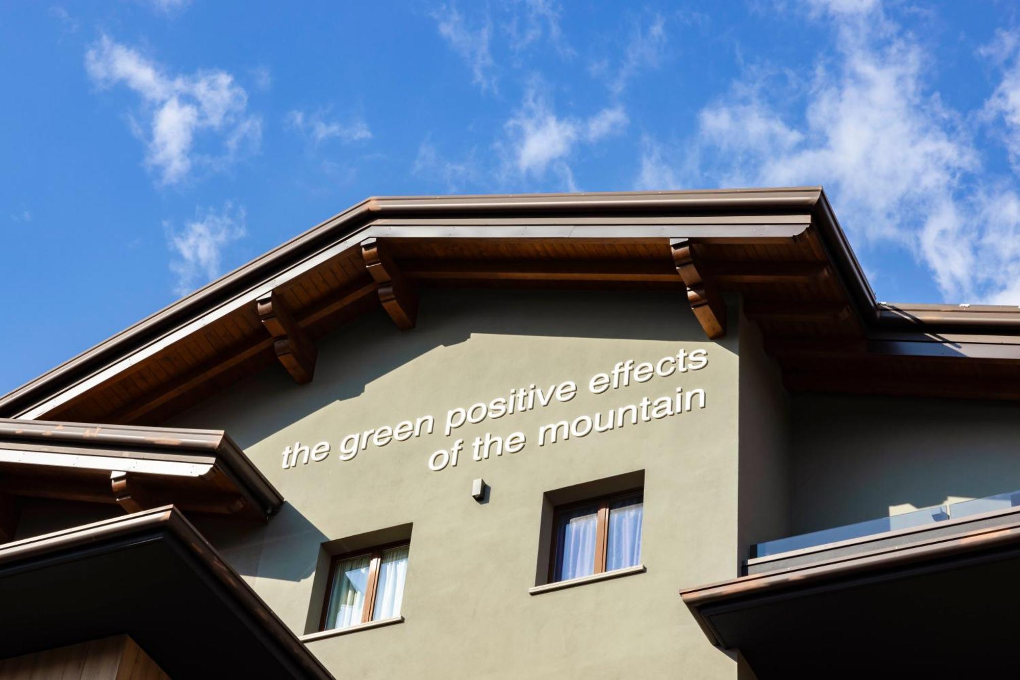 Harmony Suite Hotel Selvino Εξωτερικό φωτογραφία
