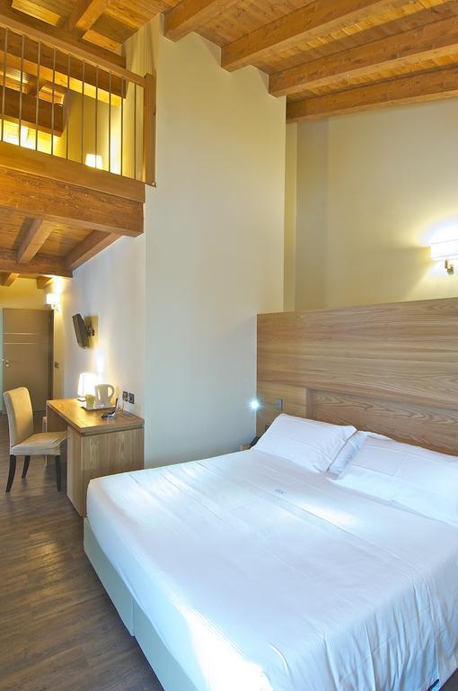 Harmony Suite Hotel Selvino Εξωτερικό φωτογραφία